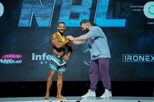 MEN'S PHYSIQUE МАСТЕРА +40